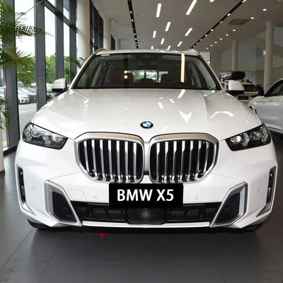 Harga yang bagus BMW X5 Mild Hybrid Mobil bekas 5 Pintu 5 Kursi 3.0T L6 48V SUV Olahraga 250km/h Multi-fungsi kemudi on line