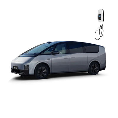 Harga yang bagus 0-100km/h Akselerasi resmi Waktu 5.5 2024 Lixiang Mega Ultra Pure 700km Mobil Listrik MPV 4WD 5 pintu 7 kursi Xiang Li Auto Mega on line