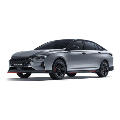 Harga yang bagus 5 Seat DONGFENG AEOLUS YIXUAN MAX Electric Car Sedan Manual Pengaturan Kursi Pengemudi dan Sistem Rem Disk Depan on line