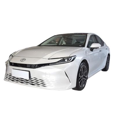 Harga yang bagus 2024 Toyota Camry 2.0L Sports Plus Hybrid Sedan FWD Pengemudi Kiri Motor Tunggal 4915*1840*1450 untuk Pasar Tiongkok on line